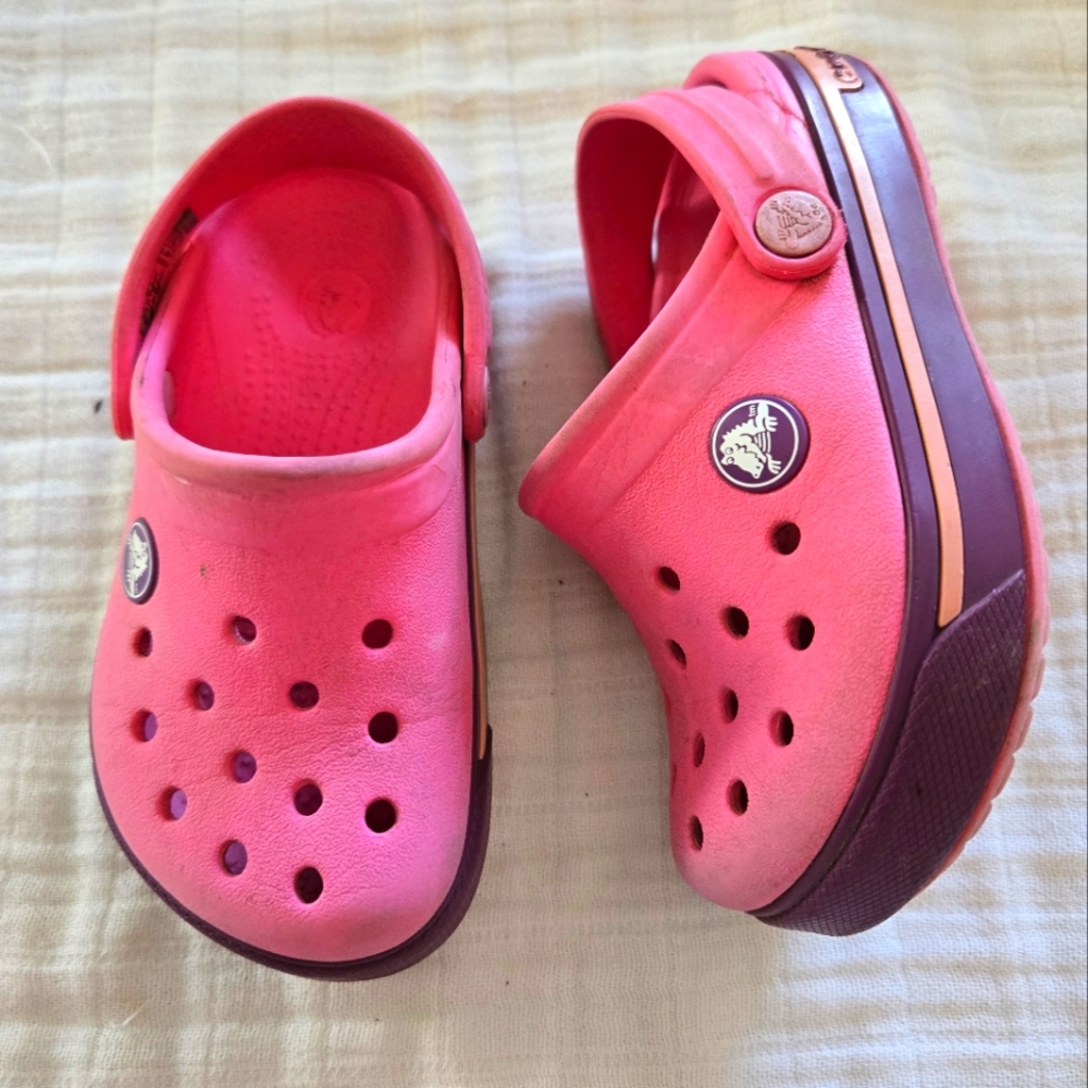 Crocs Pink Clogs size 8-9 kid toddler